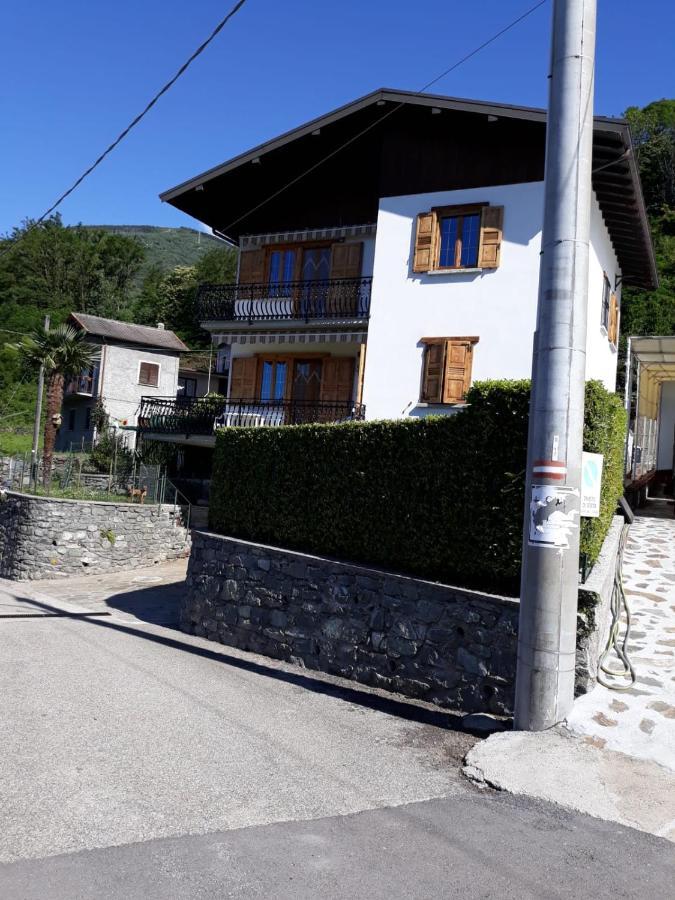 Vila Casa Sorriso Sorico Exteriér fotografie